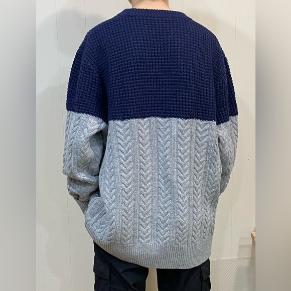 J. Crew Pullover Sweater Merino Wool Blend in Grey and Navy Blue size Large - Picture 3 of 12